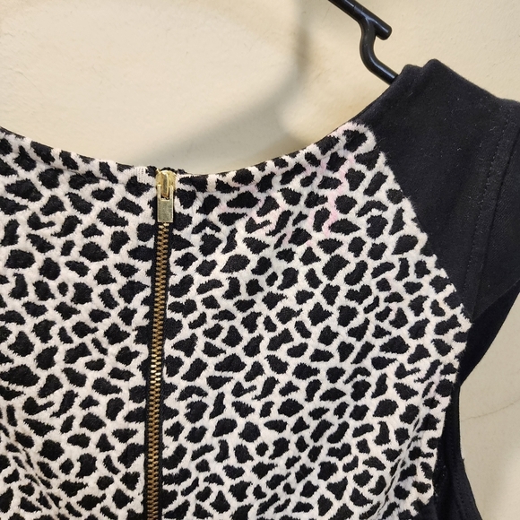 EXPRESS women's Black and White Sleevesless Minidress size 4 - Picture 6 of 10